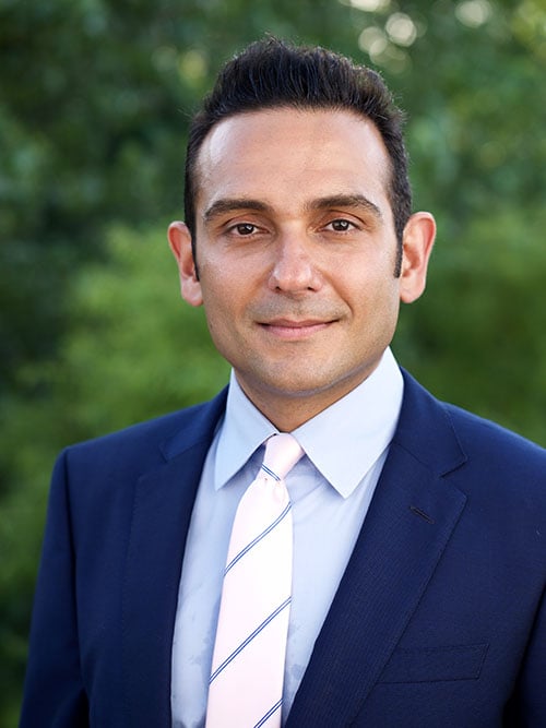 Dr. Kian Daghighi